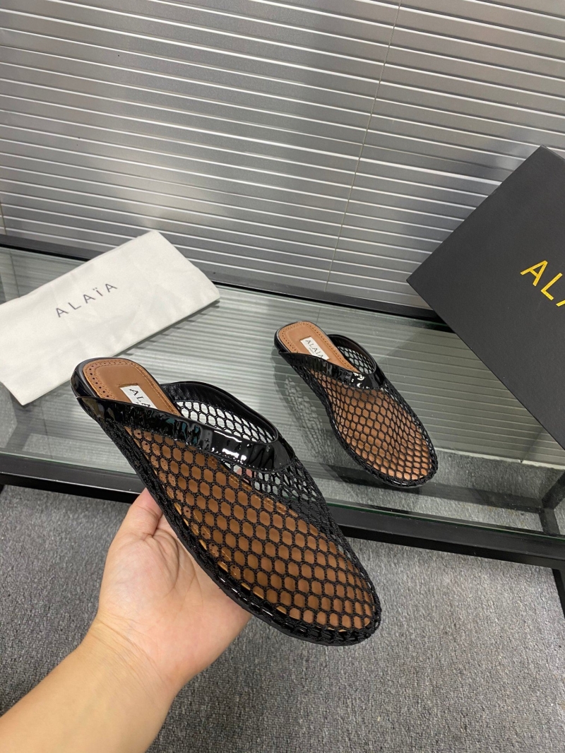 Alaia Flat Shoes